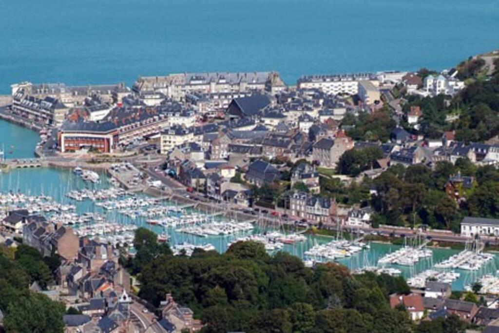 Tres Bel Appartement Au Pied Du Port L'Albatre Saint-Valery-en-Caux Exteriér fotografie
